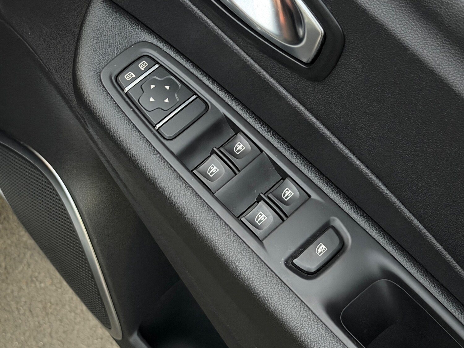 Used Renault Captur 2018 for sale - 77006464: Photo 37