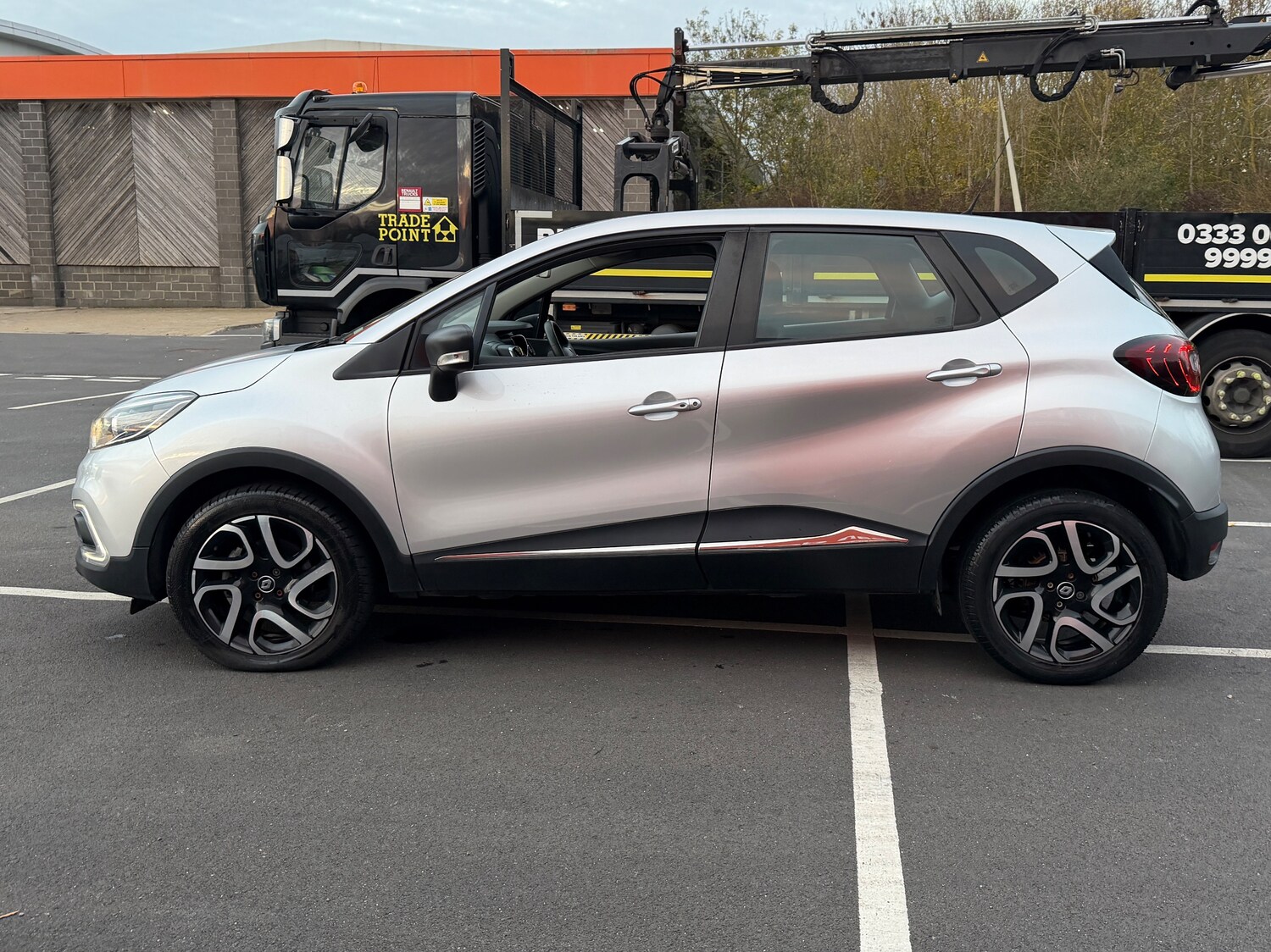 Used Renault Captur 2018 for sale - 77006464: Photo 8