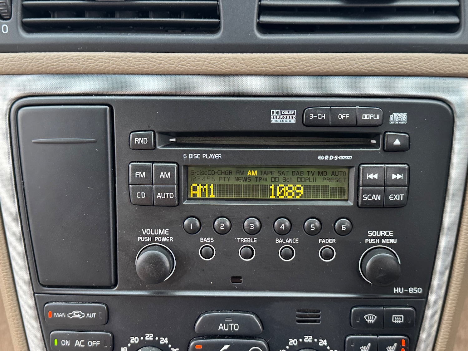 Used Volvo V70 2006 for sale - 77006426: Photo 12