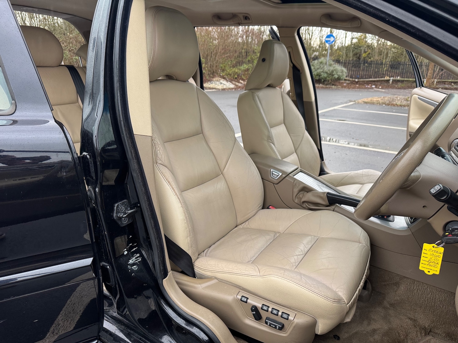 Used Volvo V70 2006 for sale - 77006426: Photo 19