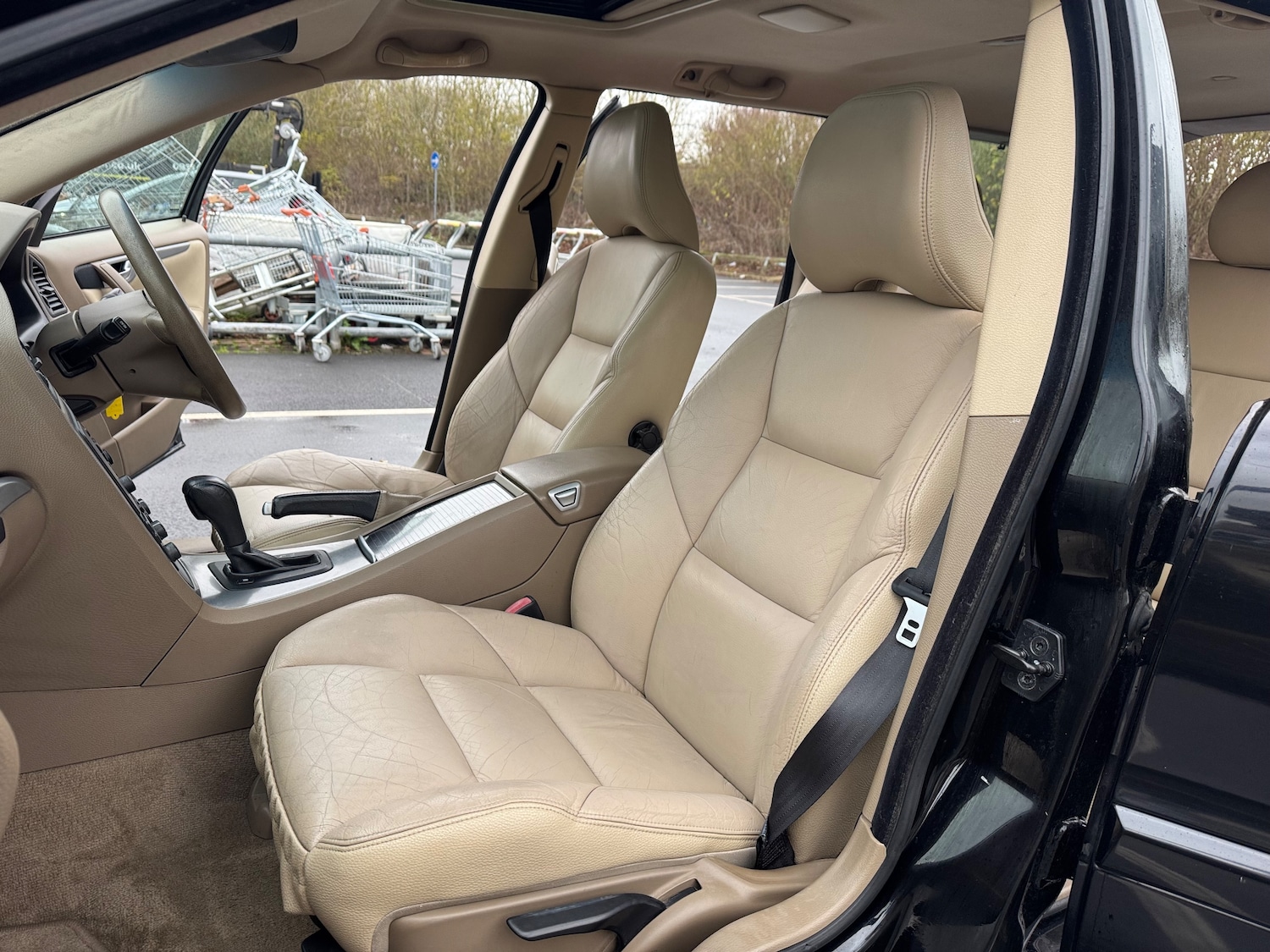 Used Volvo V70 2006 for sale - 77006426: Photo 26