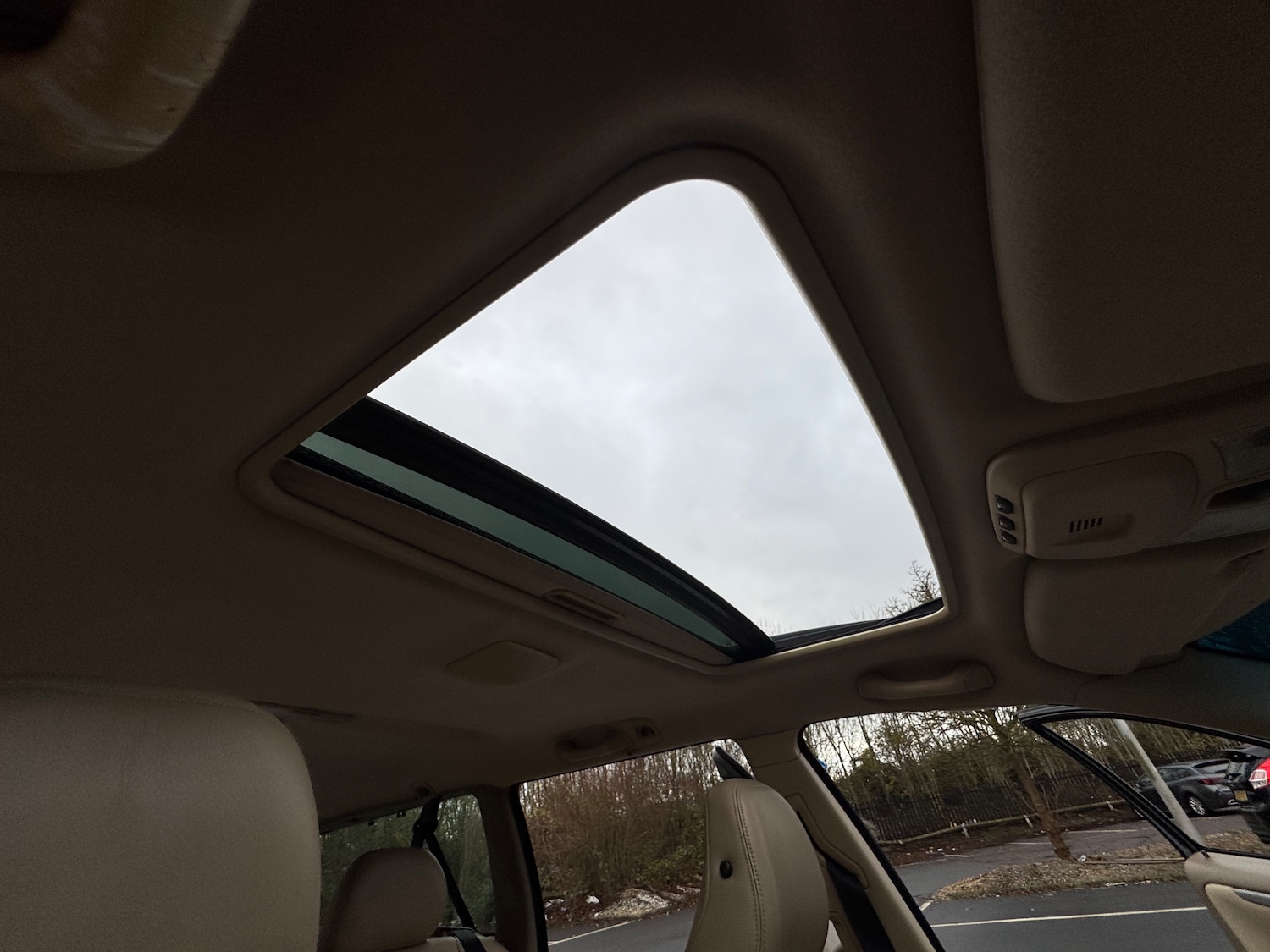 Used Volvo V70 2006 for sale - 77006426: Photo 30