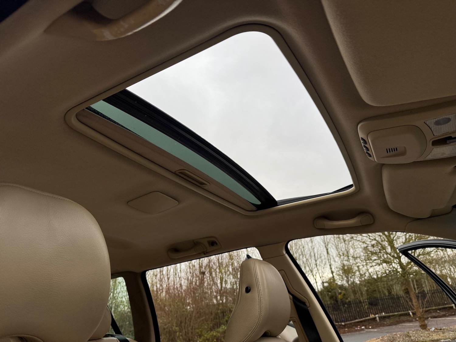 Used Volvo V70 2006 for sale - 77006426: Photo 31