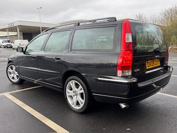 Used Volvo V70 2006 for sale - 77006426: Photo