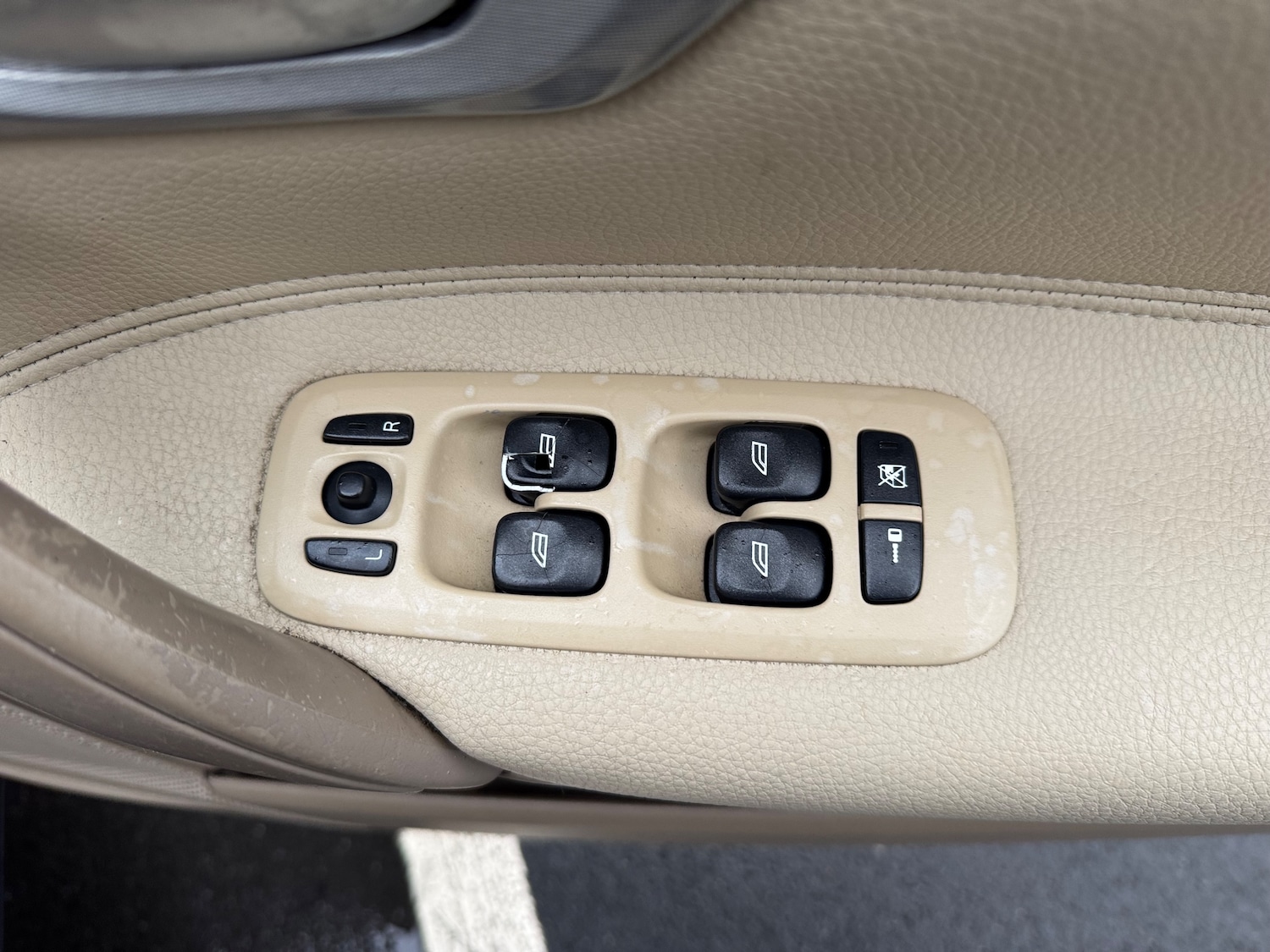 Used Volvo V70 2006 for sale - 77006426: Photo 53