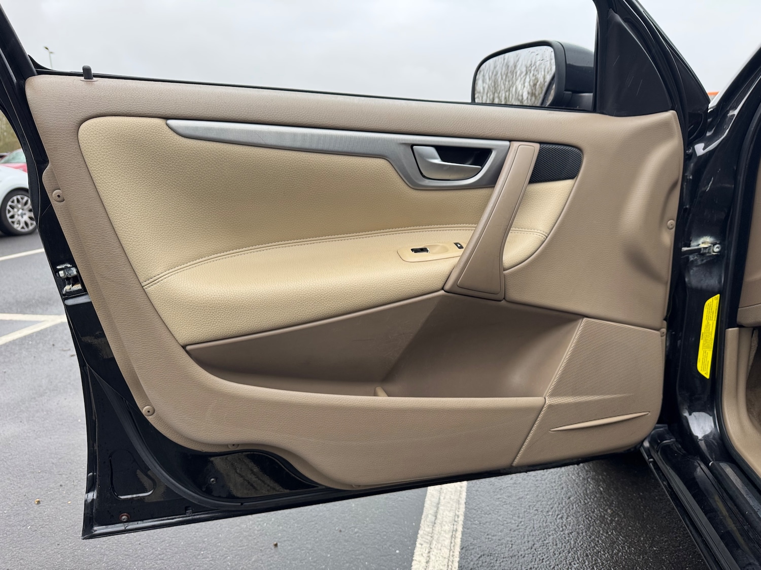 Used Volvo V70 2006 for sale - 77006426: Photo 54