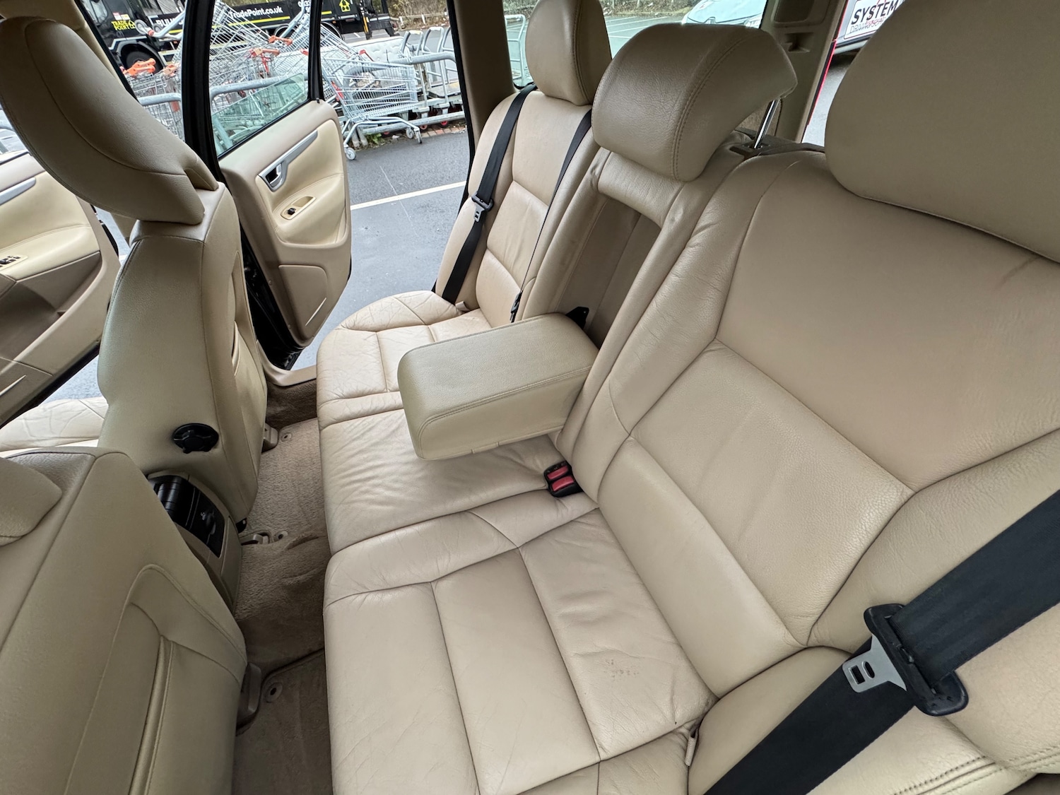 Used Volvo V70 2006 for sale - 77006426: Photo 62