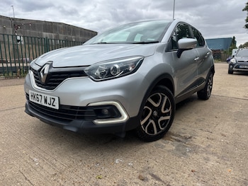 Used Renault Captur 2018 for sale - 79281748: Photo
