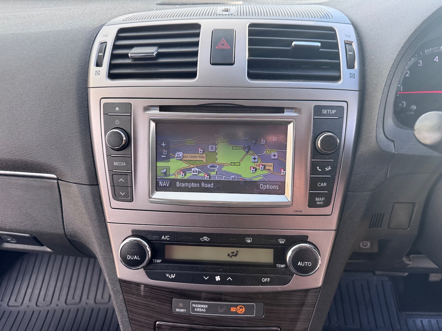 Used Toyota Avensis 2012 for sale - 78022383: Photo 14