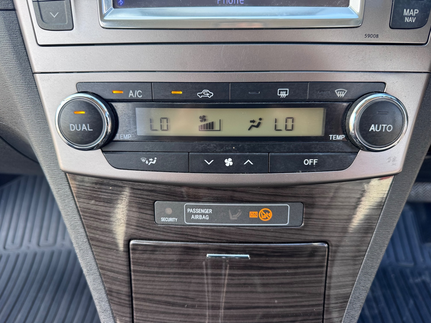 Used Toyota Avensis 2012 for sale - 78022383: Photo 17