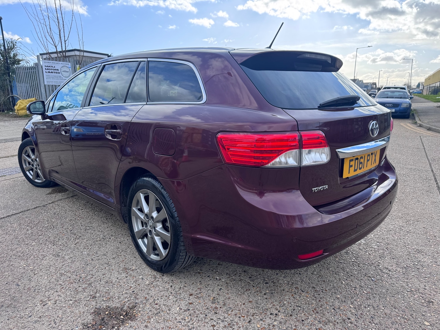 Used Toyota Avensis 2012 for sale - 78022383: Photo 3