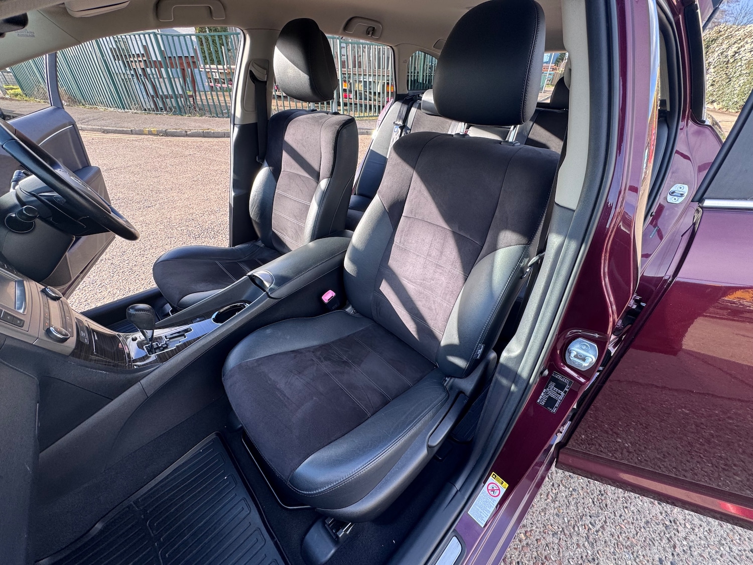 Used Toyota Avensis 2012 for sale - 78022383: Photo 68