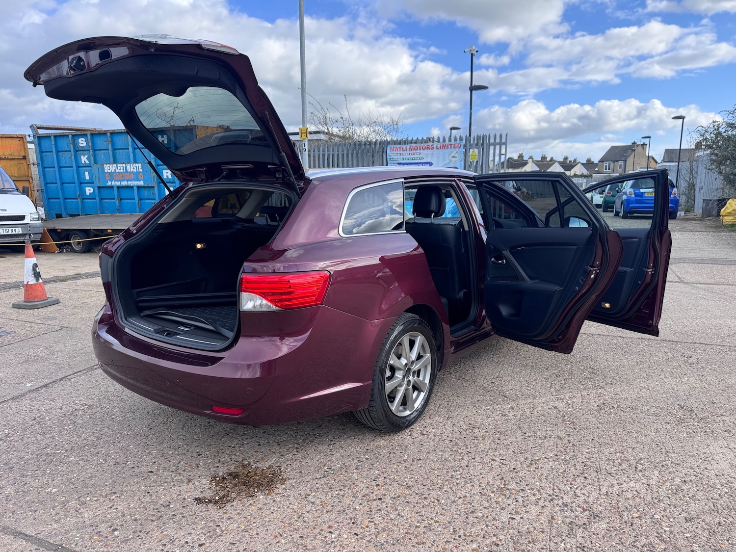 Used Toyota Avensis 2012 for sale - 78022383: Photo 80