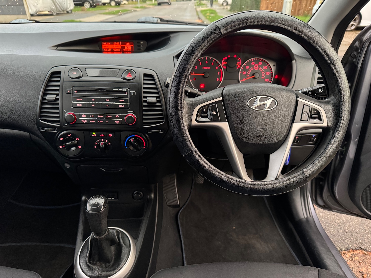 Used Hyundai i20 2009 for sale - 77006496: Photo 9