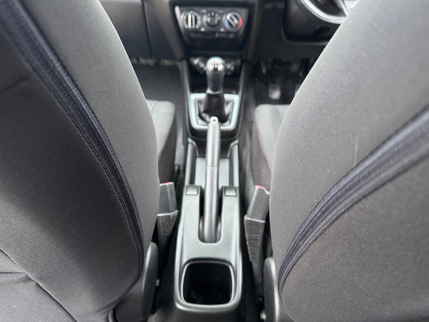 Used Suzuki Swift 2019 for sale - 77006498: Photo 38