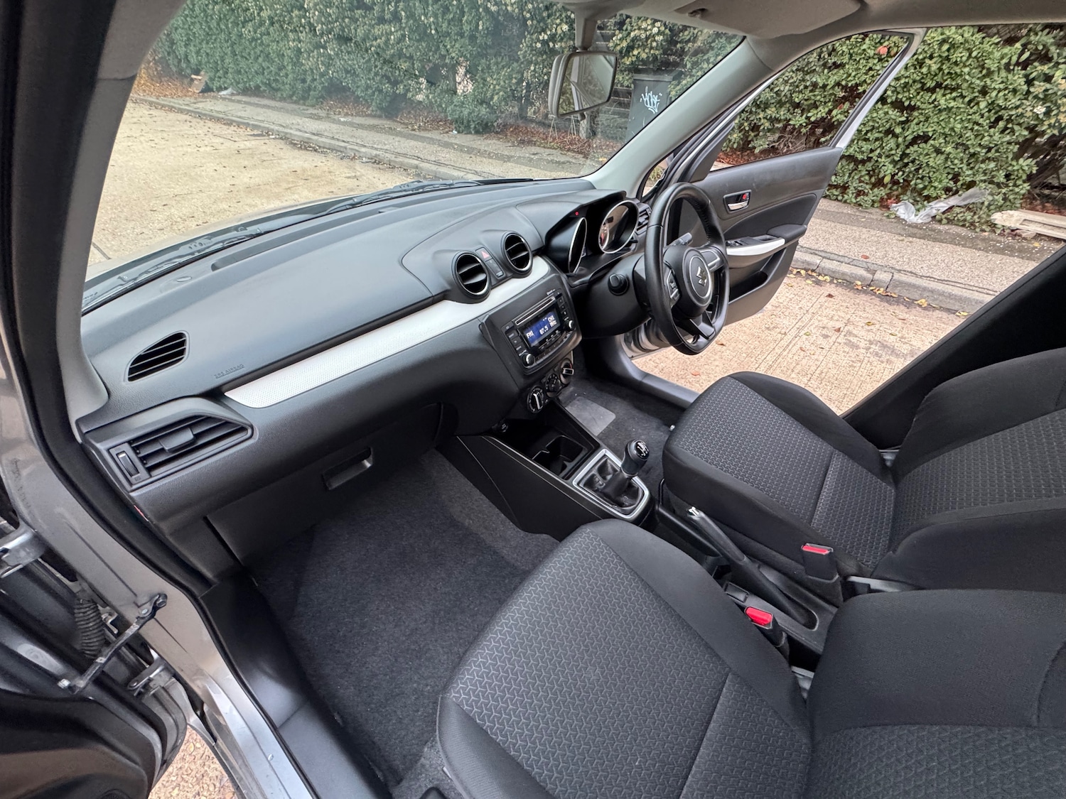 Used Suzuki Swift 2019 for sale - 77006498: Photo 42