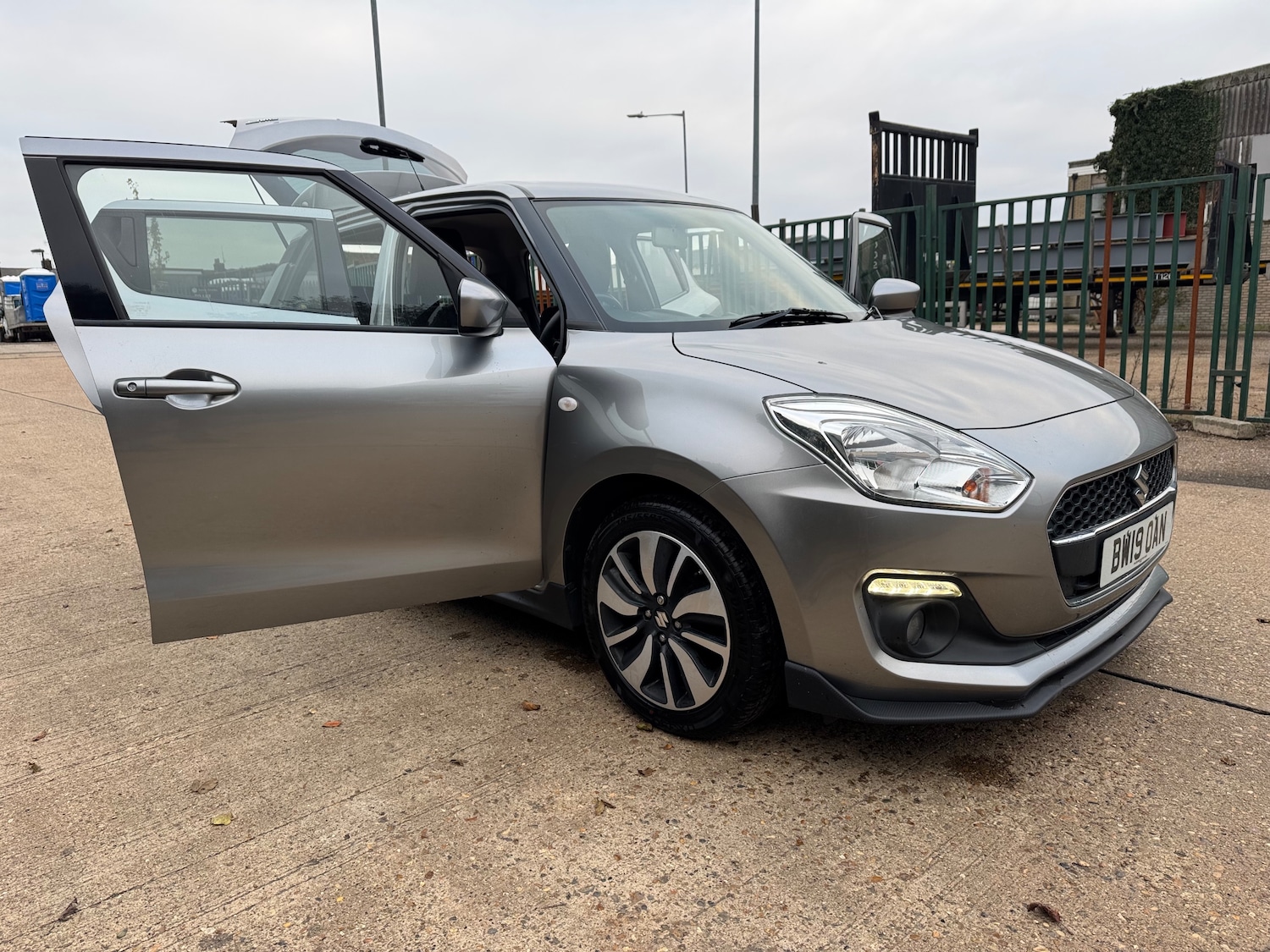 Used Suzuki Swift 2019 for sale - 77006498: Photo 49