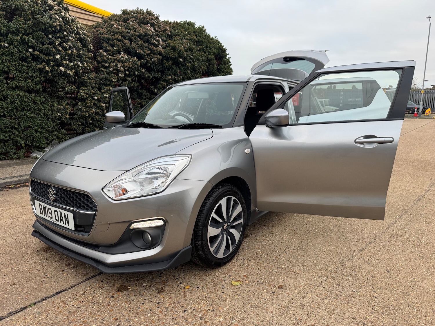 Used Suzuki Swift 2019 for sale - 77006498: Photo 51