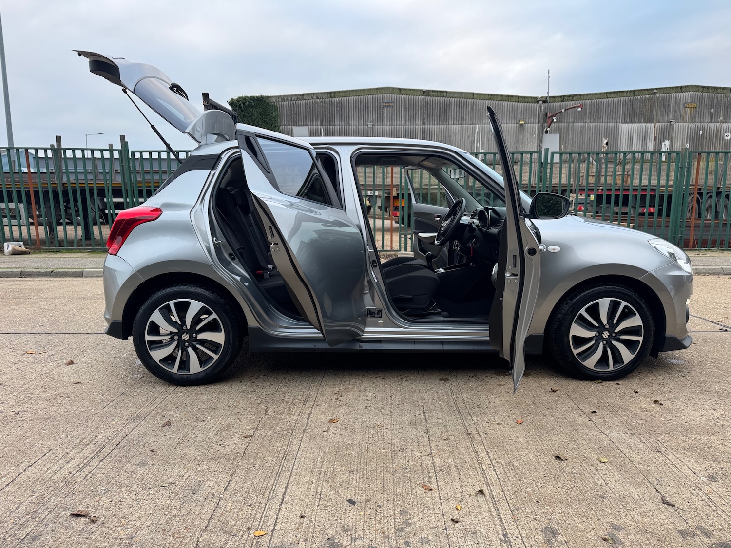 Used Suzuki Swift 2019 for sale - 77006498: Photo 52