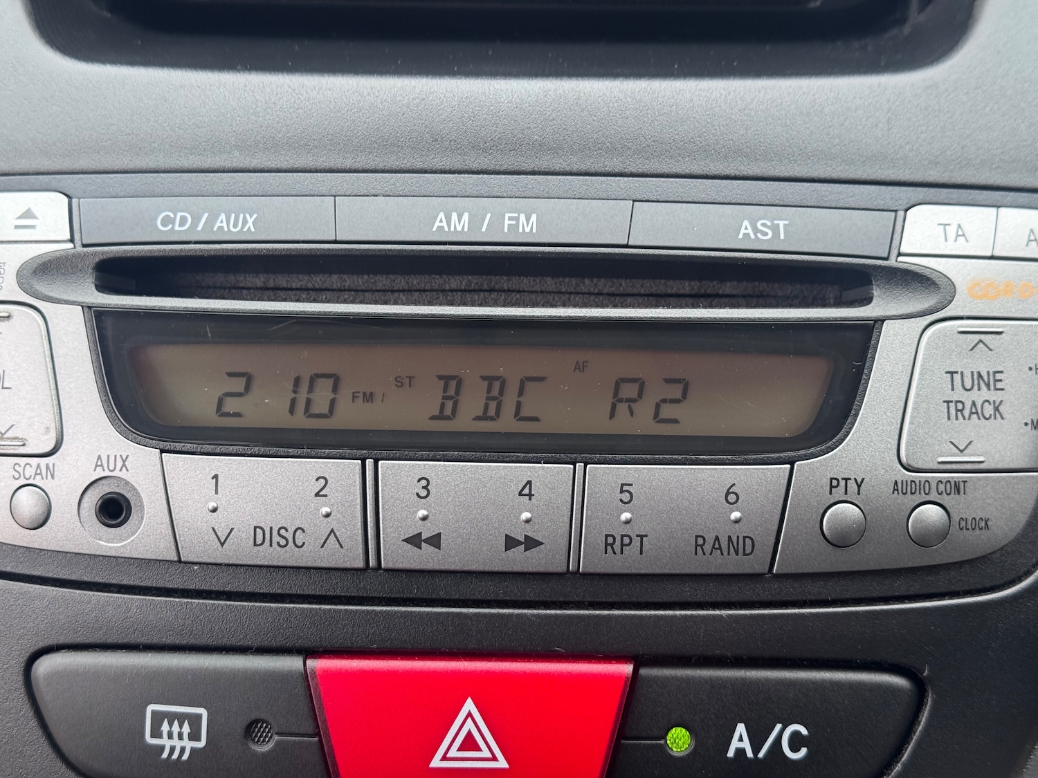 Used Toyota AYGO 2011 for sale - 78063571: Photo 13