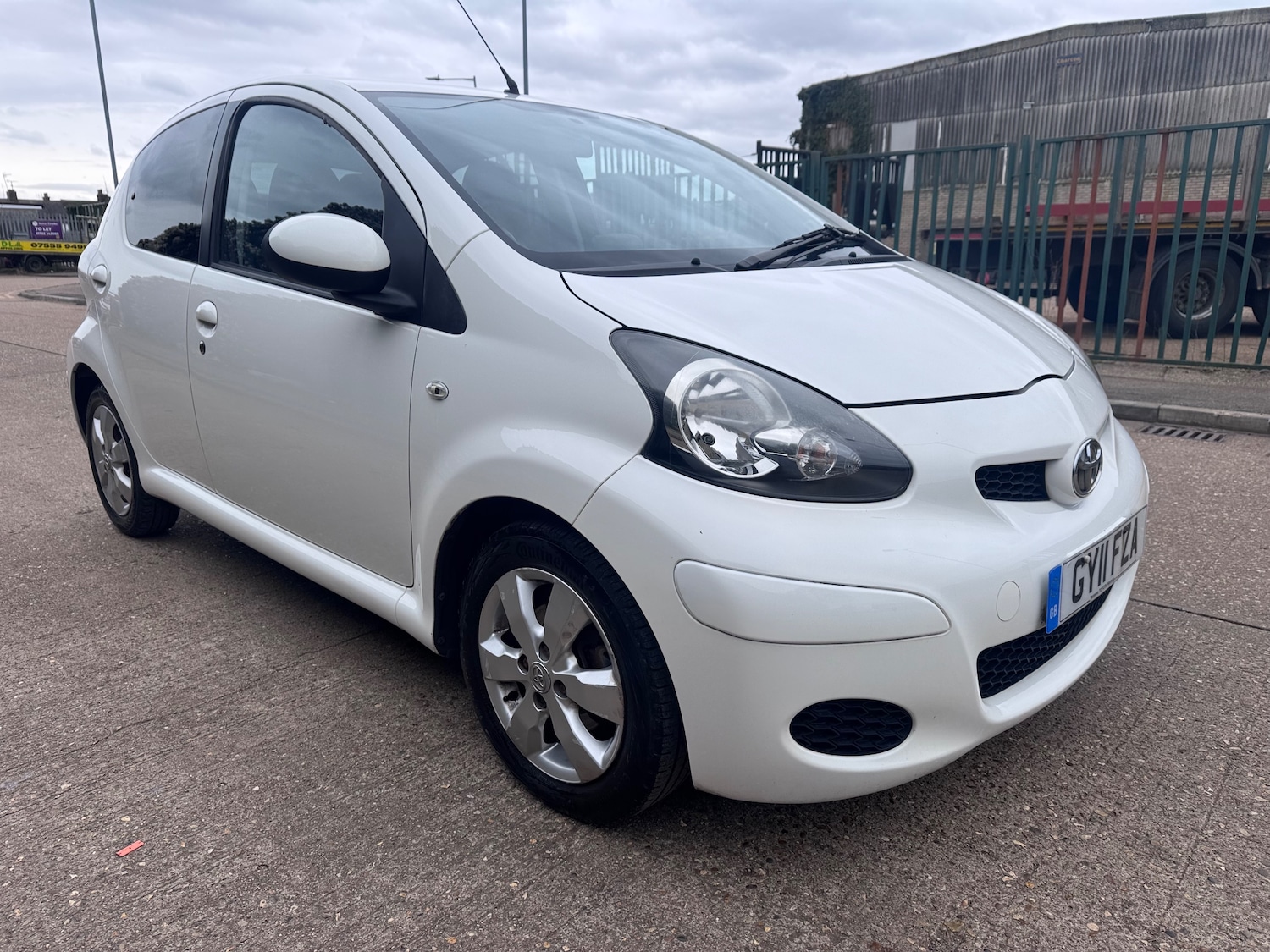 Used Toyota AYGO 2011 for sale - 78063571: Photo 17