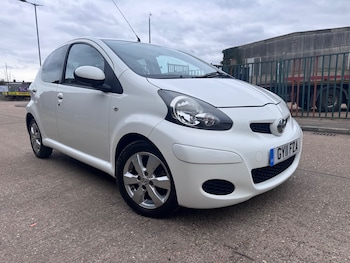 Used Toyota AYGO 2011 for sale - 78063571: Photo