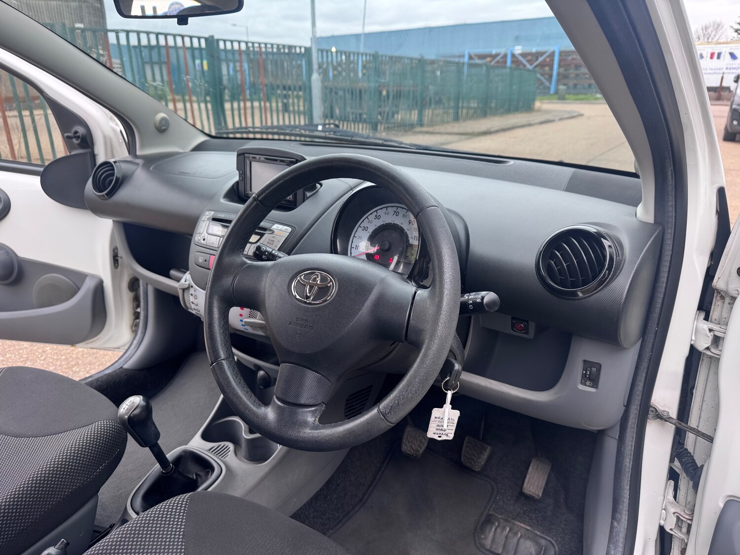 Used Toyota AYGO 2011 for sale - 78063571: Photo 20