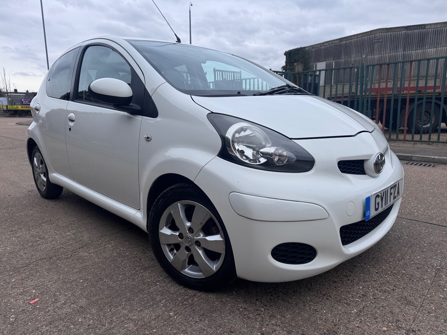Used Toyota AYGO 2011 for sale - 78063571: Photo 41