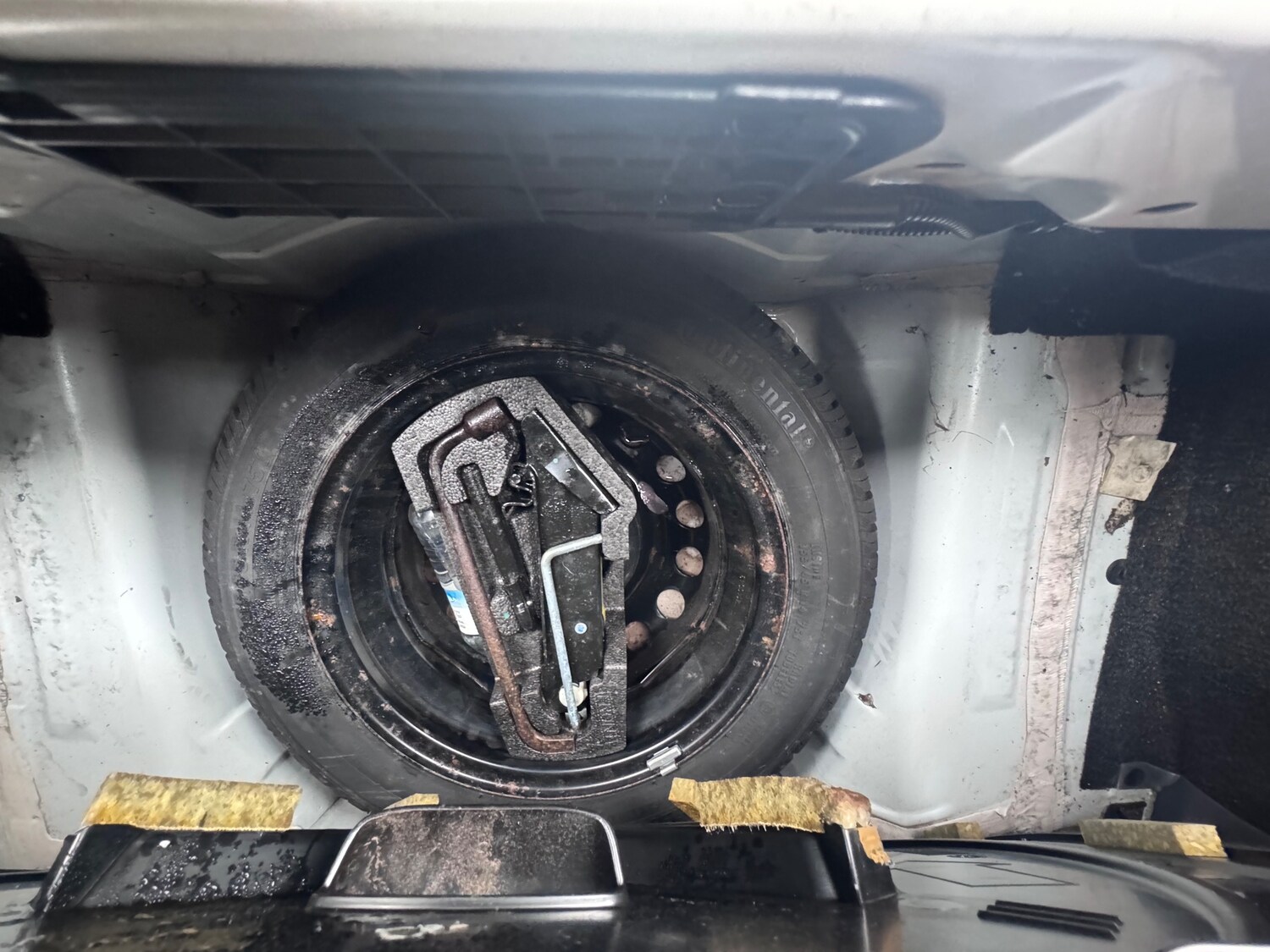 Used Toyota AYGO 2011 for sale - 78063571: Photo 58