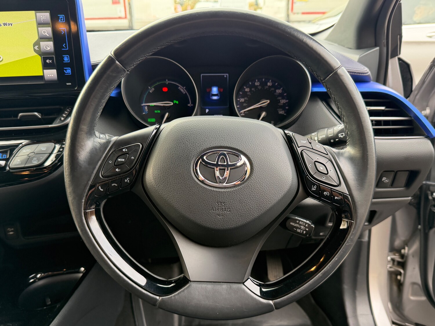 Used Toyota C-HR 2017 for sale - 77006470: Photo 10