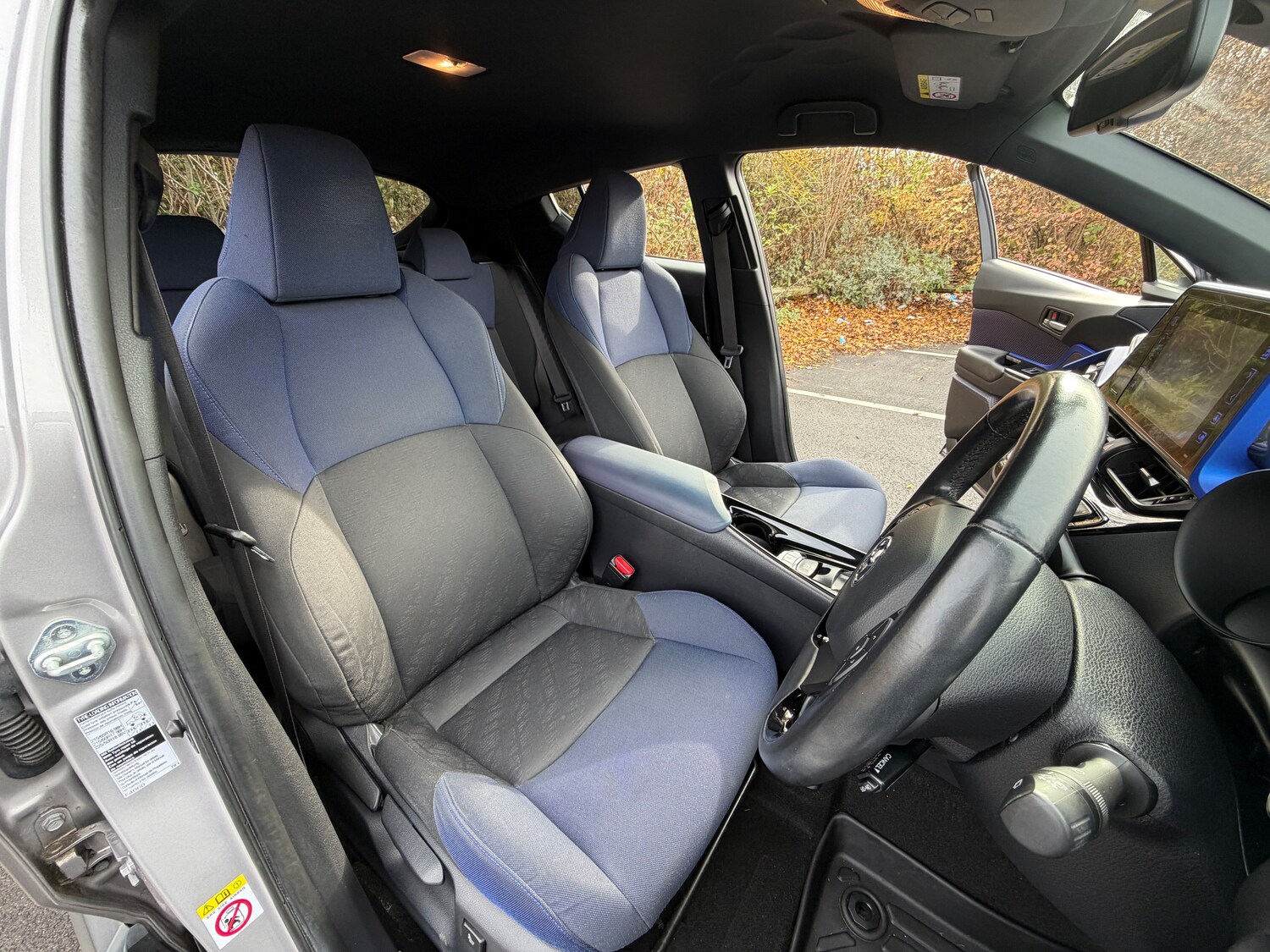 Used Toyota C-HR 2017 for sale - 77006470: Photo 21