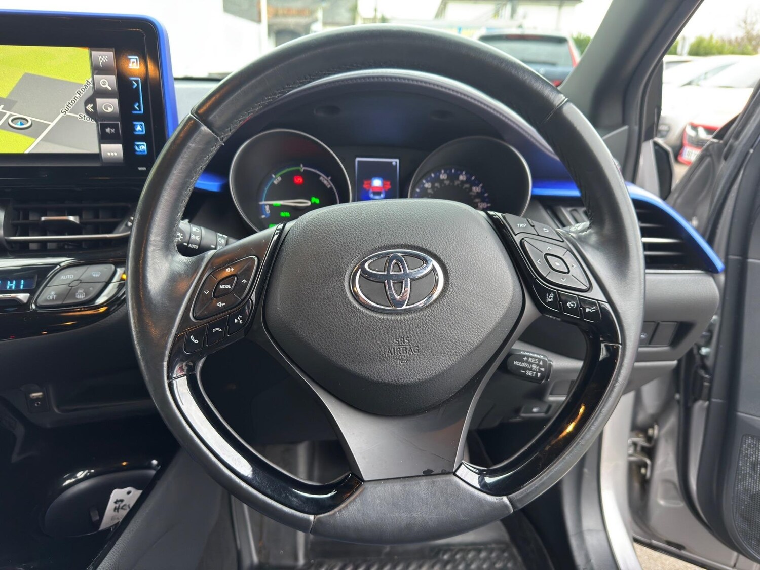 Used Toyota C-HR 2017 for sale - 77006470: Photo 30