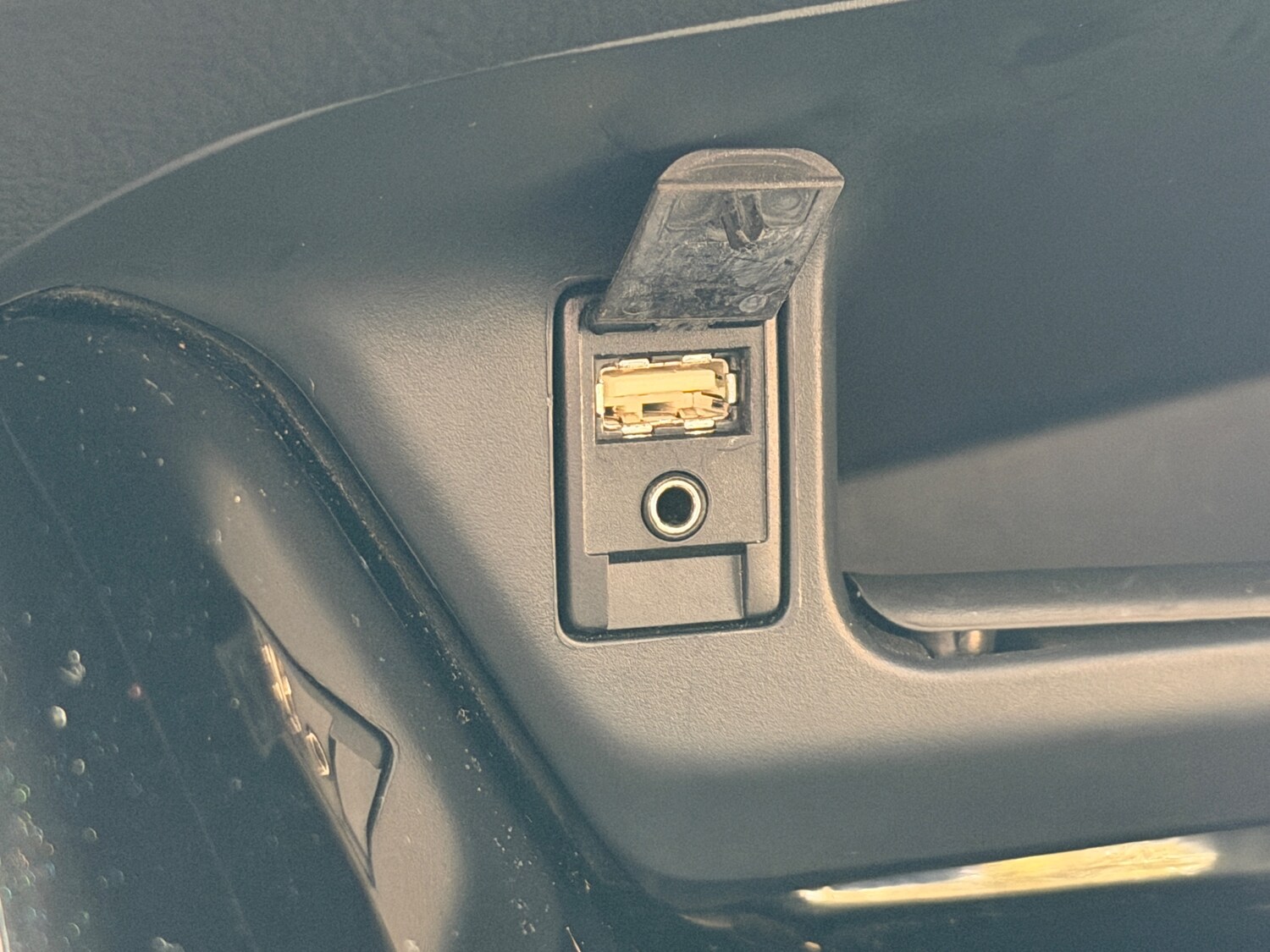 Used Toyota C-HR 2017 for sale - 77006470: Photo 40