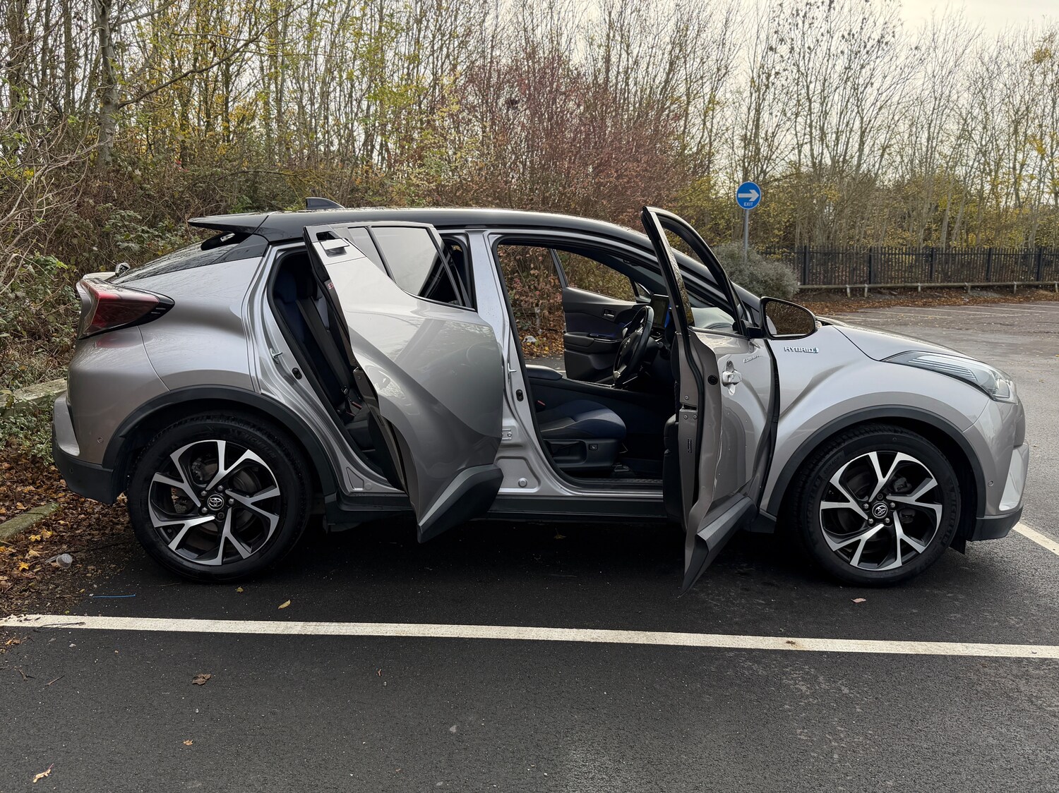 Used Toyota C-HR 2017 for sale - 77006470: Photo 70