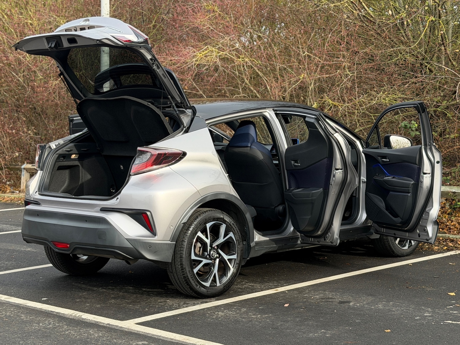 Used Toyota C-HR 2017 for sale - 77006470: Photo 74