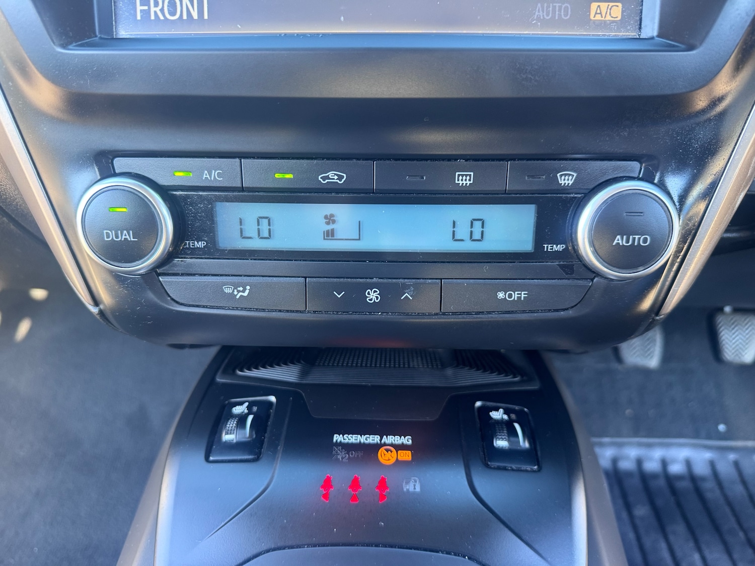 Used Toyota Avensis 2016 for sale - 77979114: Photo 14