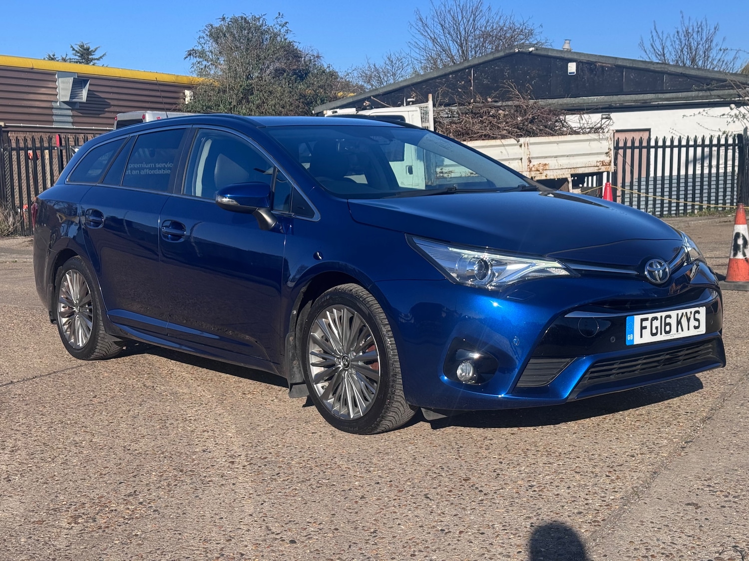 Used Toyota Avensis 2016 for sale - 77979114: Photo 16