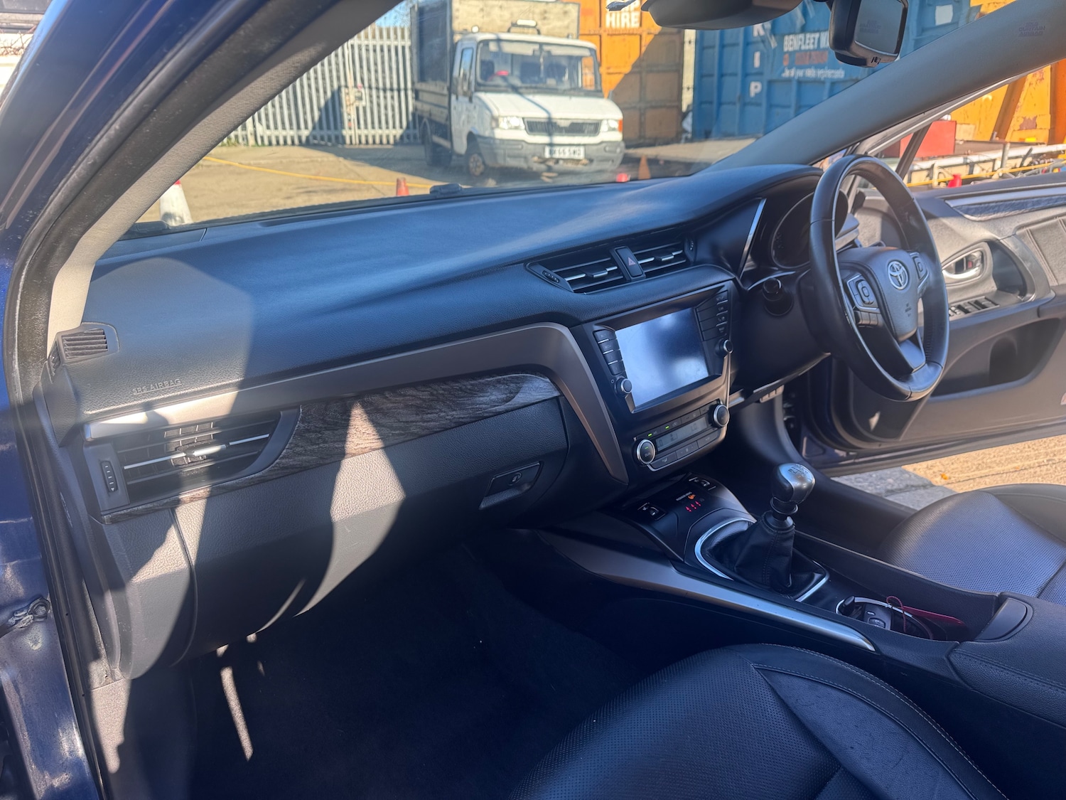 Used Toyota Avensis 2016 for sale - 77979114: Photo 25