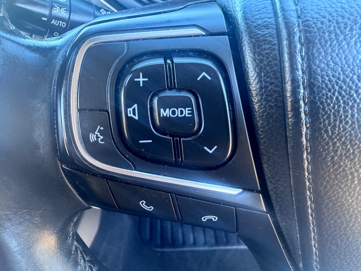 Used Toyota Avensis 2016 for sale - 77979114: Photo 38