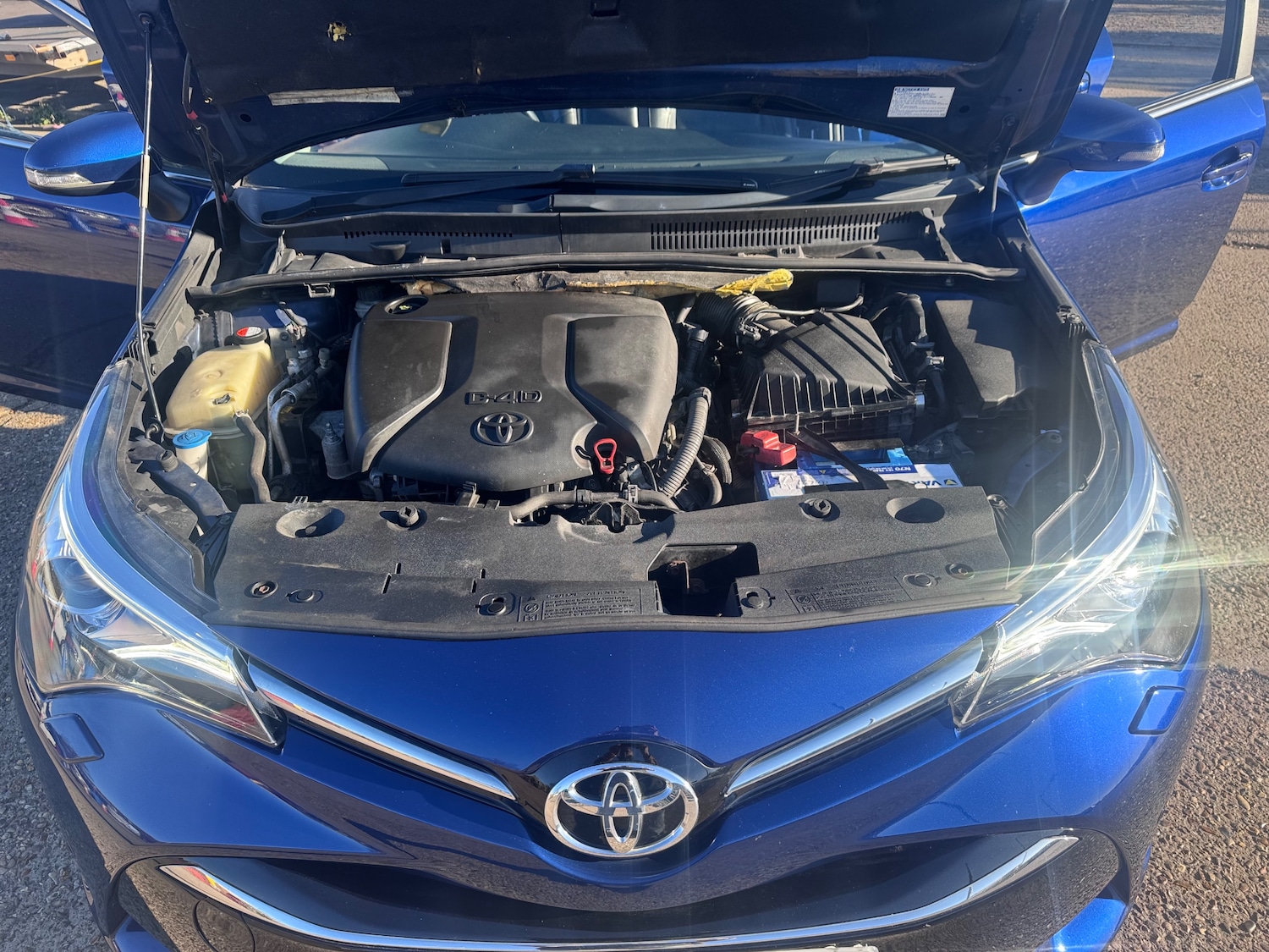 Used Toyota Avensis 2016 for sale - 77979114: Photo 68