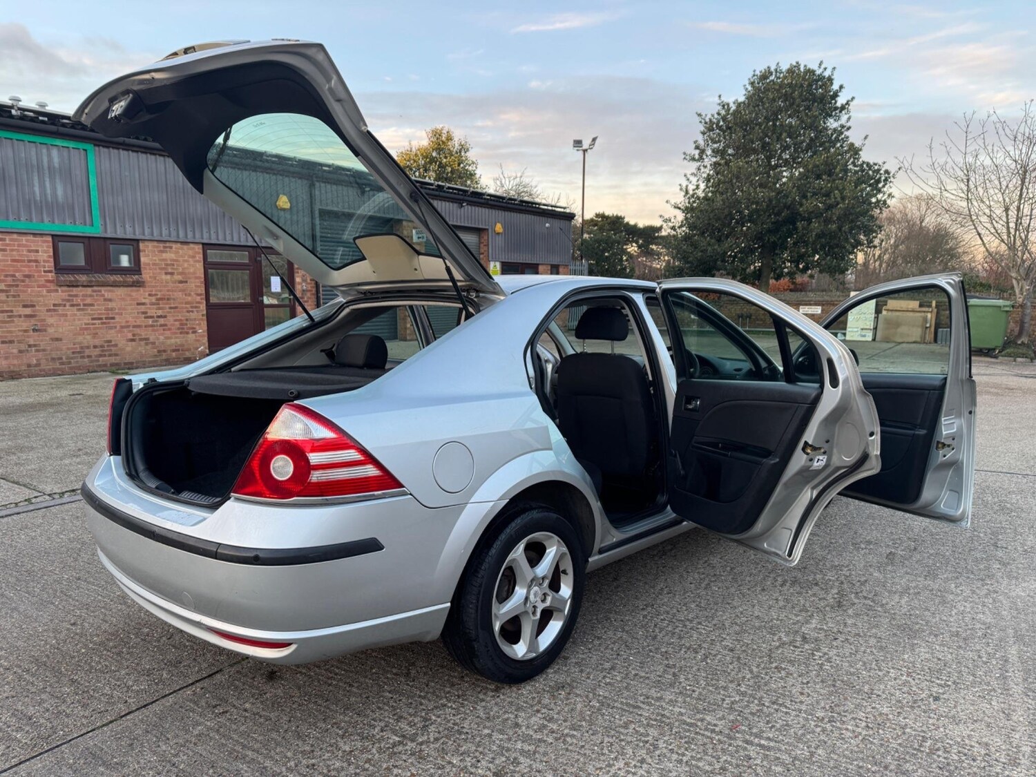 Used Ford Mondeo 2006 for sale - 77006474: Photo 60