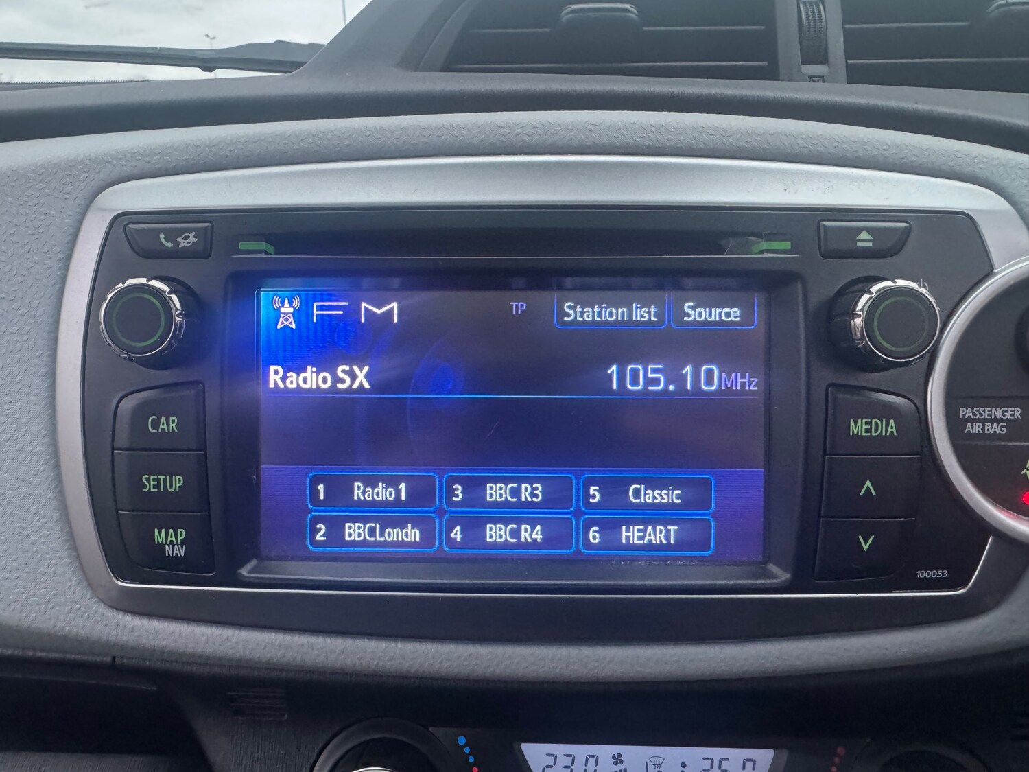 Used Toyota Yaris 2012 for sale - 77006439: Photo 37