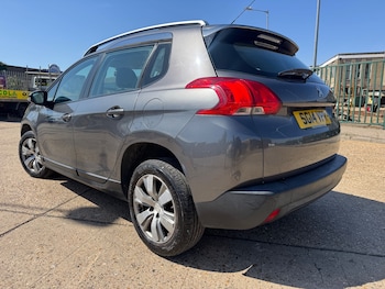 Used Peugeot 2008 2014 for sale - 79473811: Photo