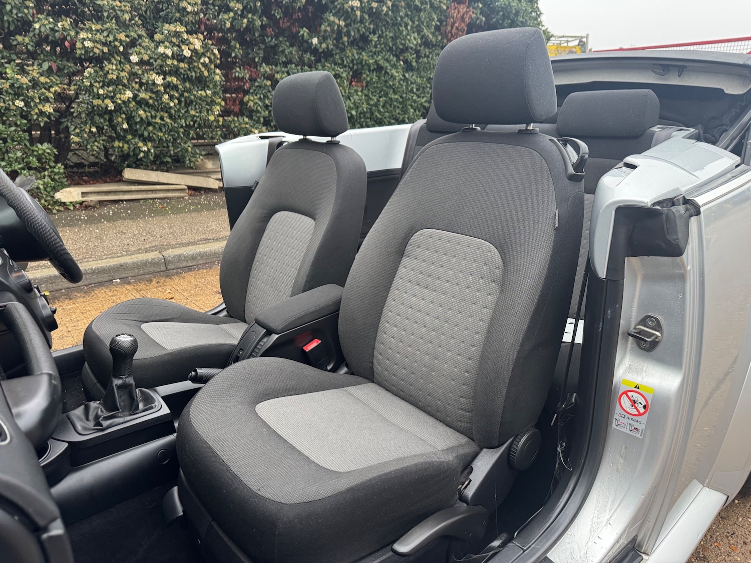 Used Volkswagen Beetle 2010 for sale - 77006506: Photo 24