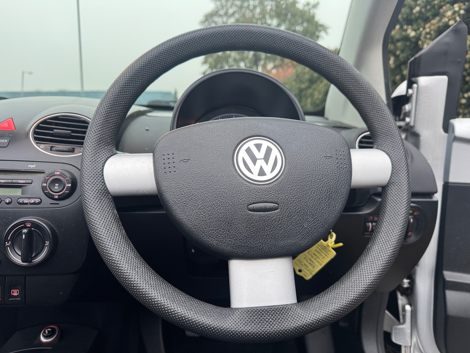 Used Volkswagen Beetle 2010 for sale - 77006506: Photo 30