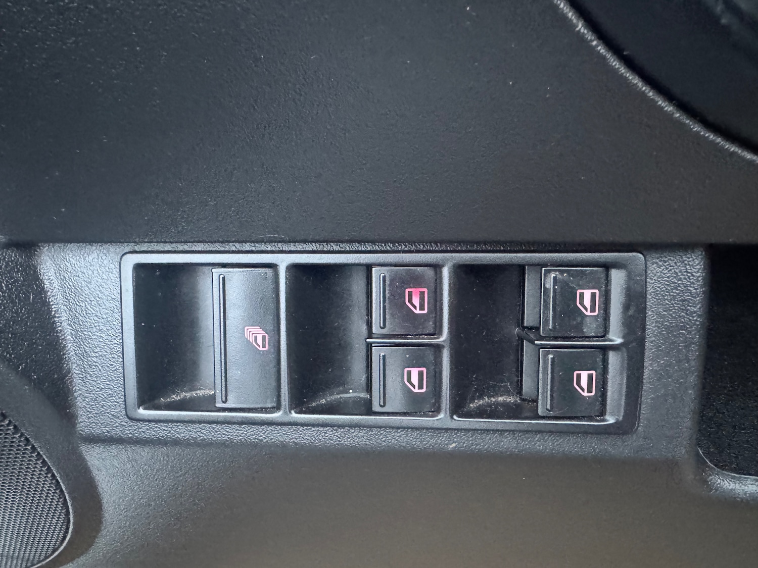 Used Volkswagen Beetle 2010 for sale - 77006506: Photo 40