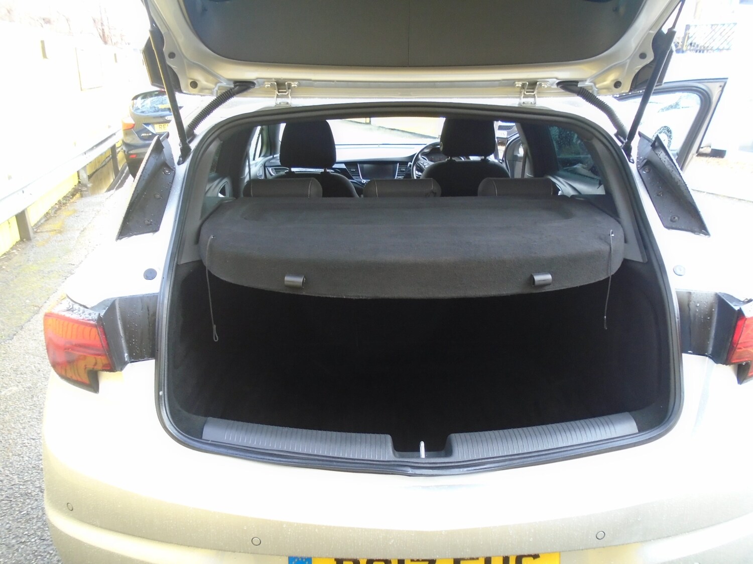 Used Vauxhall Astra 2017 for sale - 77462936: Photo 11