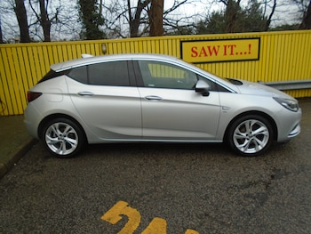 Used Vauxhall Astra 2017 for sale - 77462936: Photo