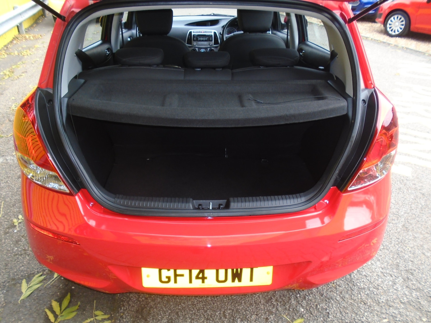 Used Hyundai i20 2014 for sale - 76305272: Photo 11
