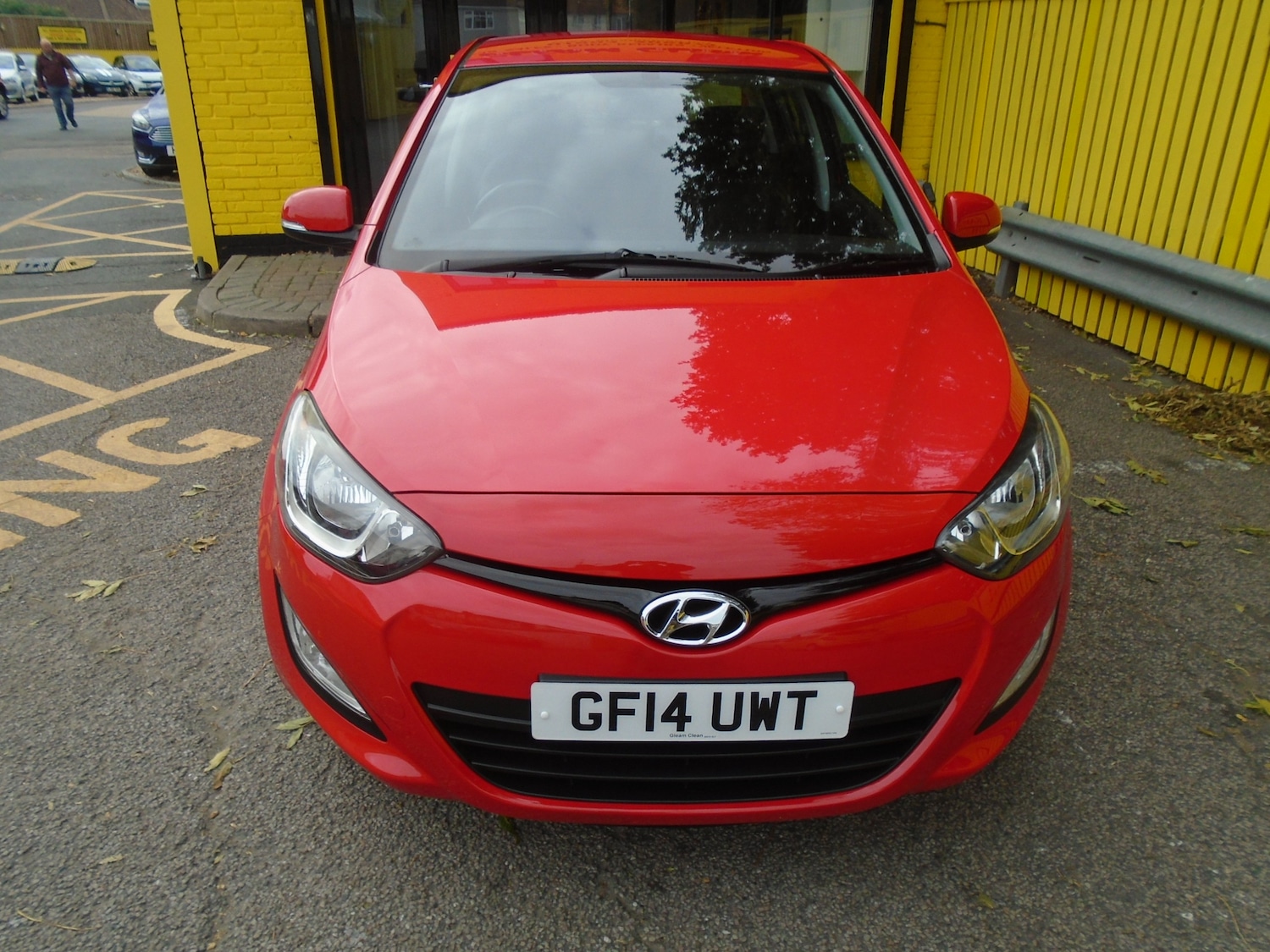Used Hyundai i20 2014 for sale - 76305272: Photo 3